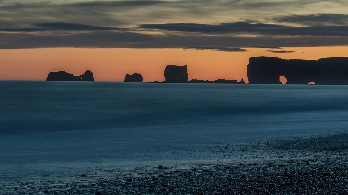 Reading Clouds for a Better Coastal Forecast